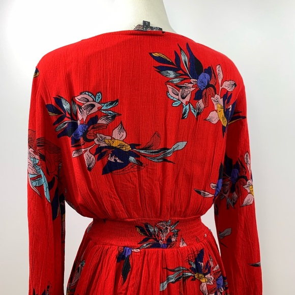 SOLD ⭐️J Gee Cinched Waist Long Sleeve Dress - Picture 4 of 8